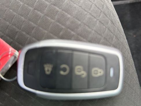 Used 2019 Buick Encore Preferred image 17