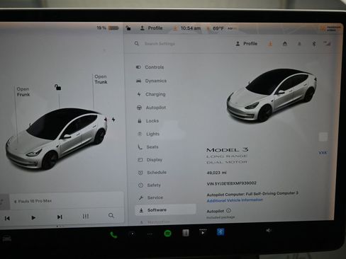 Used 2021 Tesla Model 3 Long Range image 15
