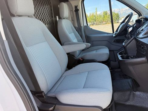 Used 2015 Ford Transit 150 130 Low Roof RWD image 18