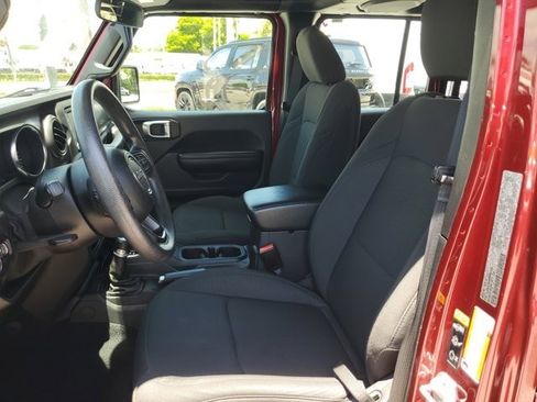 Used 2021 Jeep Wrangler Unlimited Sport AWD/4WD image 22