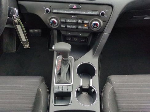 Used 2021 Kia Sportage LX w/ LX AWD Popular Package image 19