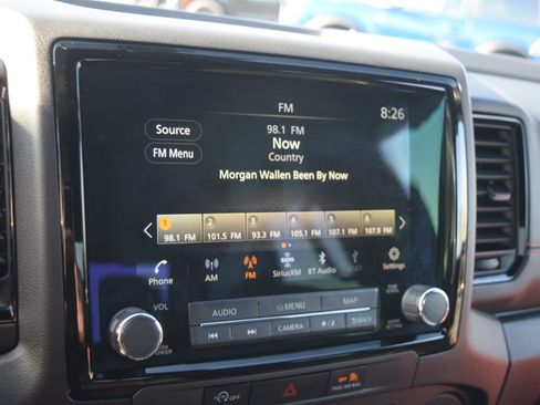 Used 2023 Nissan Frontier PRO-4X w/ Pro Convenience Package AWD/4WD image 18
