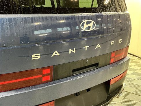 Used 2026 Hyundai Santa Fe SEL AWD/4WD image 22