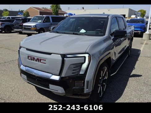 Used 2026 GMC Sierra EV Denali AWD/4WD image 6