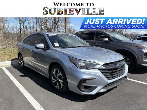 Used 2023 Subaru Legacy Premium image 1