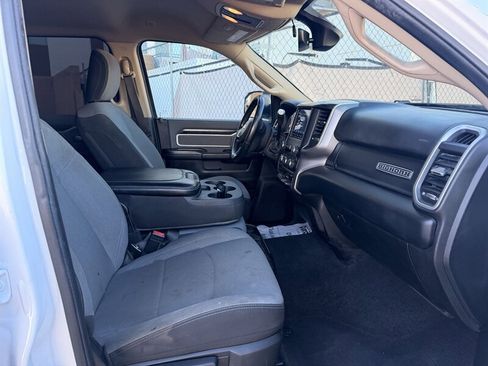 Used 2019 RAM 3500 Big Horn image 17