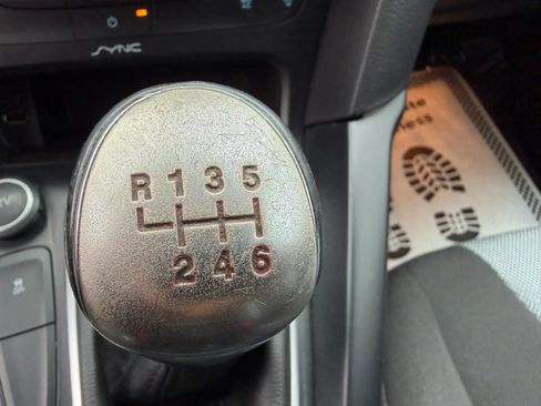 Used 2015 Ford Focus ST FWD image 18