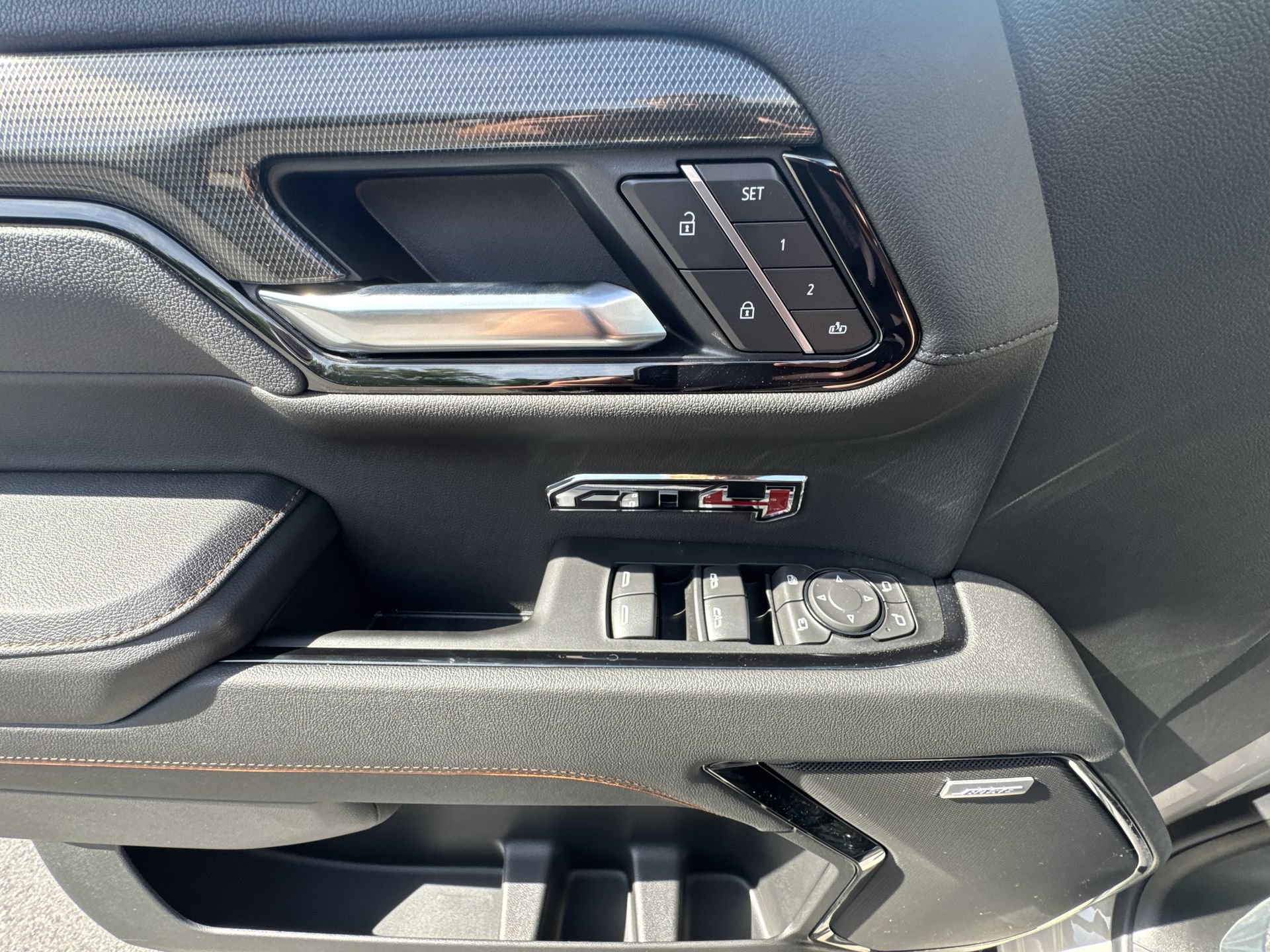 New 2026 GMC Sierra 1500 AT4 w/ AT4 Premium Package AWD/4WD image 15