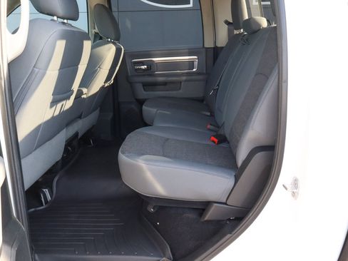 Used 2017 RAM 1500 Big Horn AWD/4WD image 8