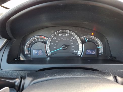 Used 2012 Toyota Camry SE image 19