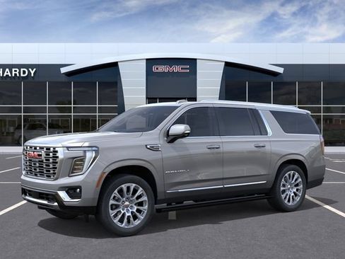 New 2026 GMC Yukon XL Denali w/ Denali Reserve Package AWD/4WD image 2