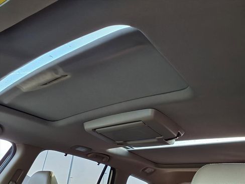 Used 2021 Honda Pilot Elite image 23