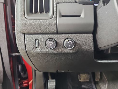 Used 2016 Chevrolet Colorado LT w/ LT Convenience Package image 30