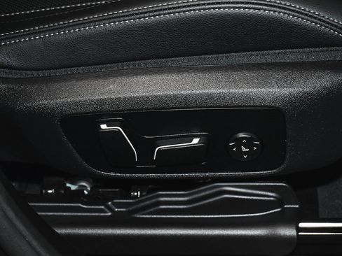 Used 2025 BMW X4 xDrive30i image 63