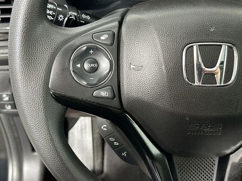 Used 2022 Honda HR-V EX image 21