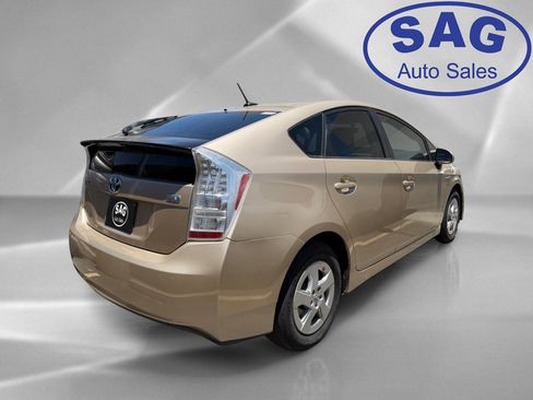 Used 2010 Toyota Prius Five FWD image 3