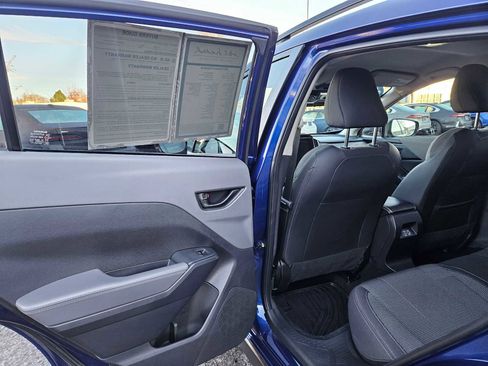 Used 2024 Subaru Crosstrek 2.0i Premium image 19