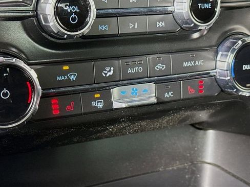 Certified 2022 Ford F150 XLT w/ Equipment Group 302A High image 19