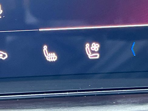 New 2025 Audi Q5 Premium Plus image 24