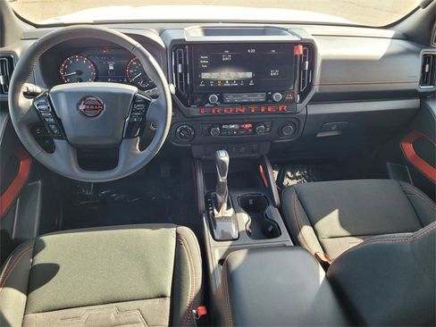 New 2025 Nissan Frontier PRO-4X w/ Tow Package image 7