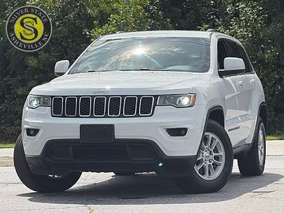 Used 2019 Jeep Grand Cherokee Laredo