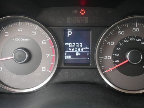 Used 2015 Subaru Forester 2.5i Premium AWD/4WD image 23