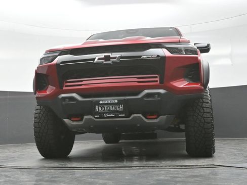 Used 2024 Chevrolet Colorado ZR2 w/ ZR2 Convenience Package III AWD/4WD image 22