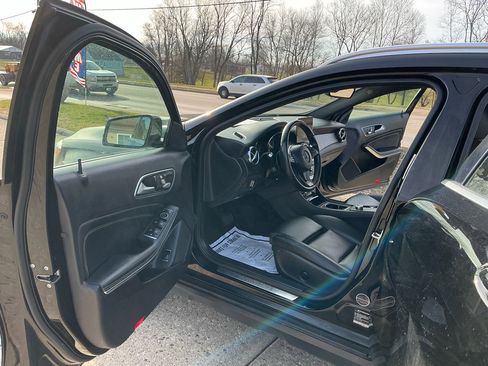 Used 2020 Mercedes-Benz GLA 250 GLA 250 4MATIC SUV image 17