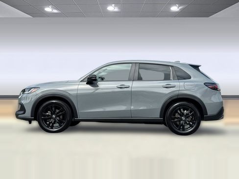 Certified 2026 Honda HR-V Sport image 2