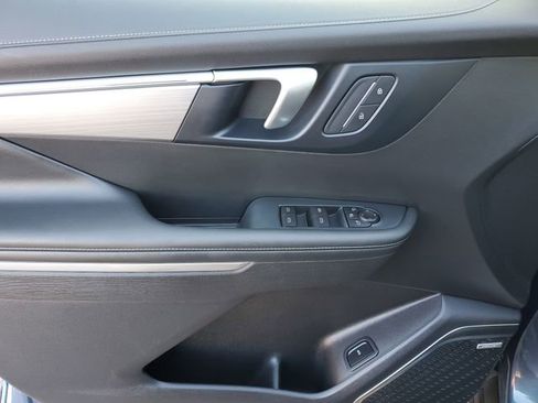 Used 2026 Buick Enclave Preferred image 16