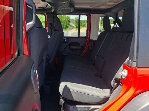 Used 2025 Jeep Wrangler Unlimited Sport S 4xe AWD/4WD image 10