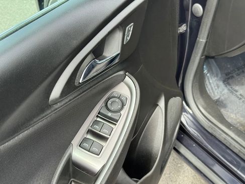 Used 2023 Chevrolet Malibu LT image 19