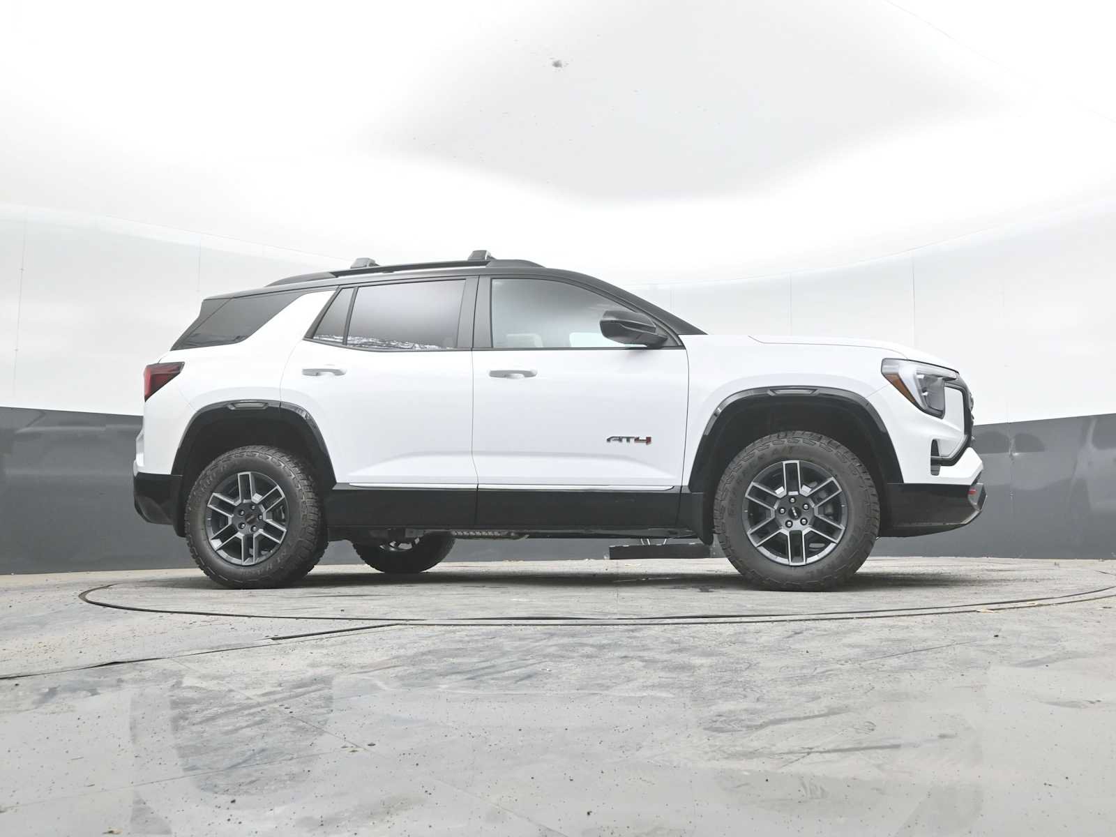 New 2027 GMC Terrain AT4 w/ LPO, Hit The Road Package AWD/4WD image 45