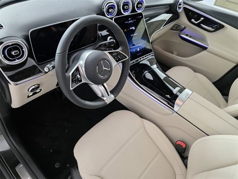 New 2026 Mercedes-Benz GLC 300 image 7
