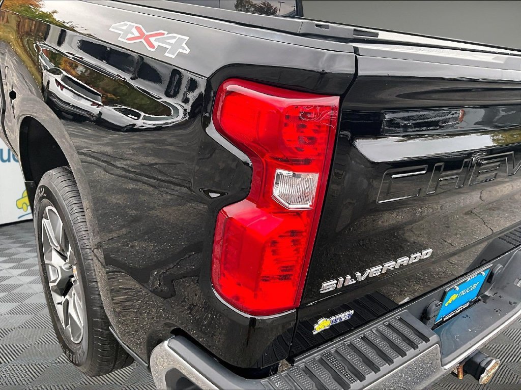 Used 2023 Chevrolet Silverado 1500 LT w/ All Star Edition Plus AWD/4WD image 33