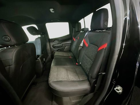 Used 2023 Chevrolet Colorado Z71 image 29