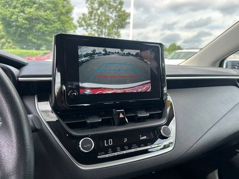 Used 2024 Toyota Corolla LE FWD image 24