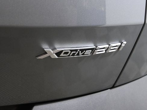 New 2026 BMW X2 xDrive28i w/ Technology Package AWD/4WD image 39