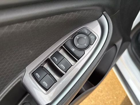 Used 2024 Chevrolet Malibu LT image 10