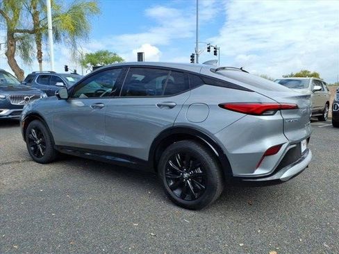 Certified 2024 Buick Envista Sport Touring w/ Convenience I Package image 11