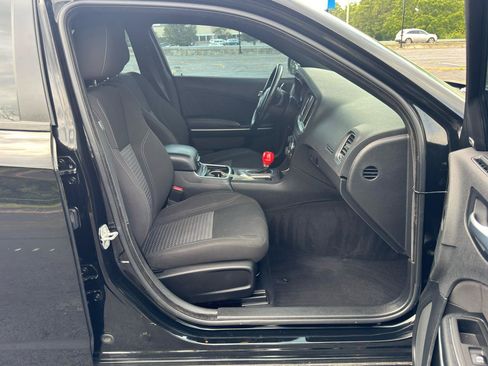 Used 2023 Dodge Charger SXT RWD image 14