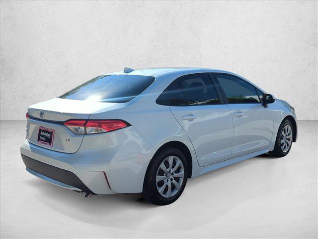 Certified 2022 Toyota Corolla LE FWD image 5
