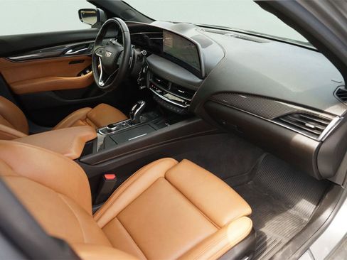 Used 2025 Cadillac CT5 Premium Luxury w/ Platinum Package RWD image 18