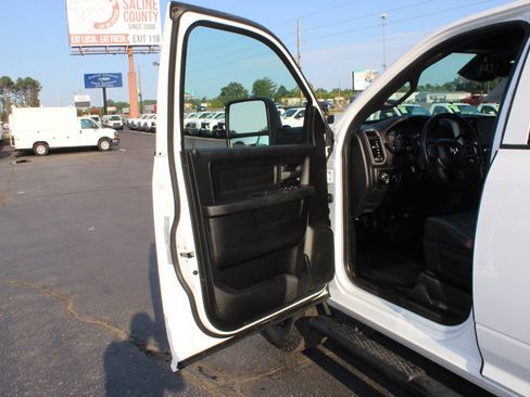 Used 2025 RAM 2500 Tradesman AWD/4WD image 27