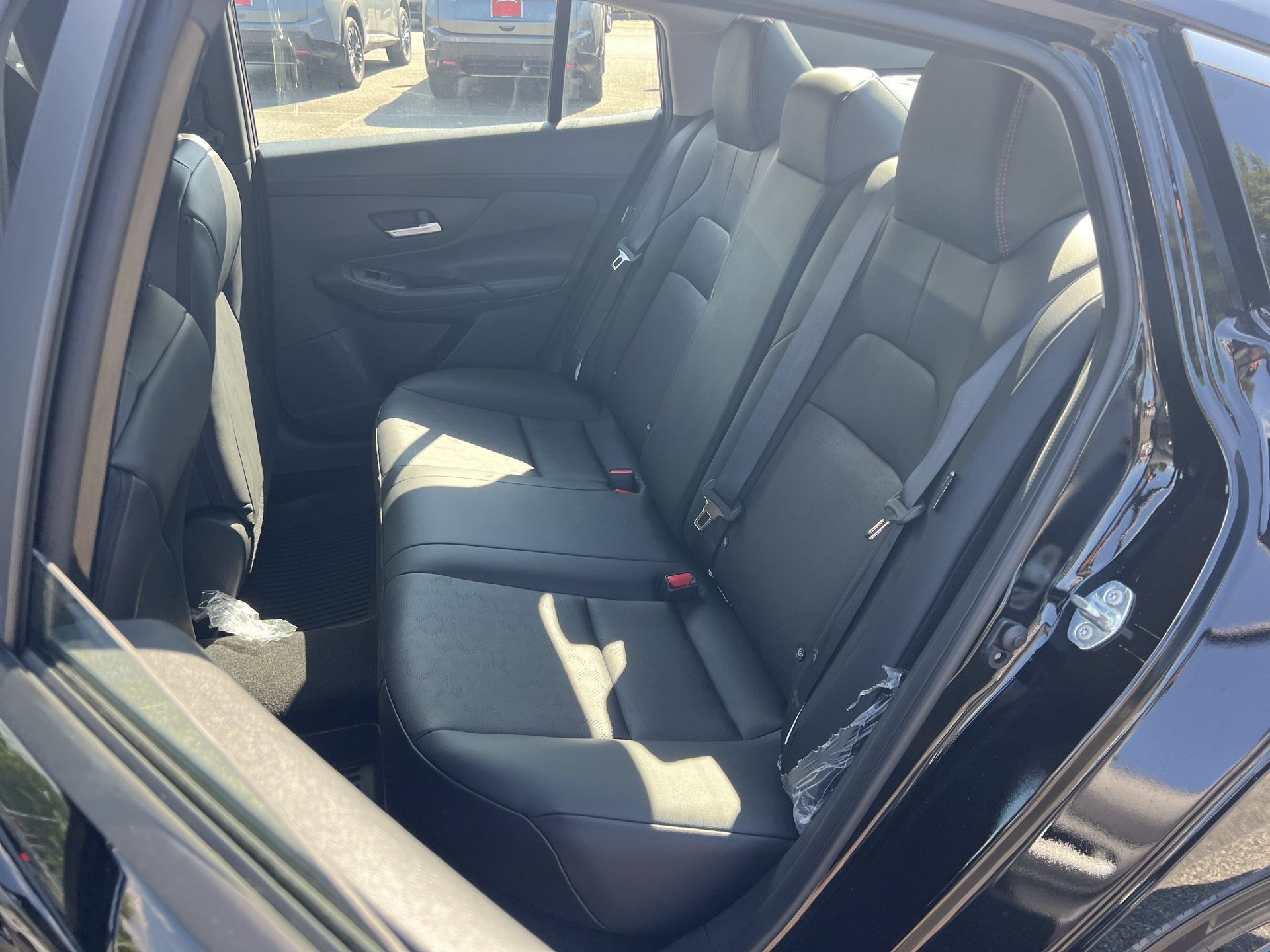 New 2027 Nissan Sentra SR w/ SR Premium Package FWD image 17