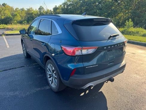 Used 2020 Ford Escape Titanium AWD/4WD image 5