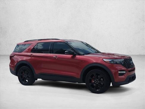 Used 2024 Ford Explorer ST w/ Equipment Group 401A AWD/4WD image 3