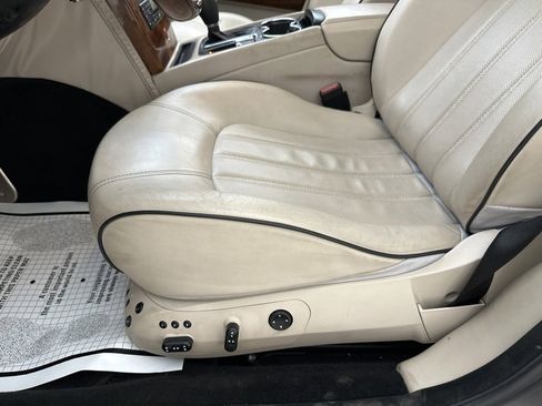 Used 2010 Maserati Quattroporte S image 25