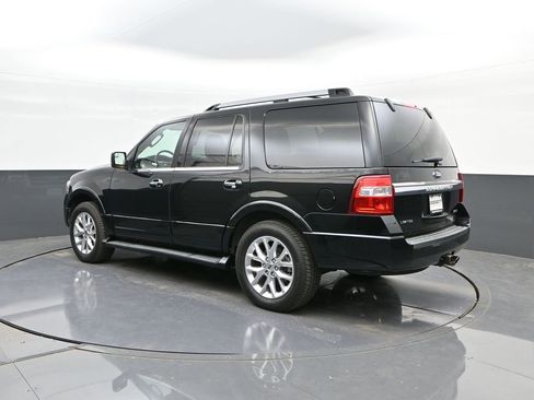 Used 2017 Ford Expedition Limited image 5
