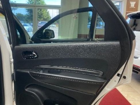 Used 2022 Dodge Durango R/T RWD image 10